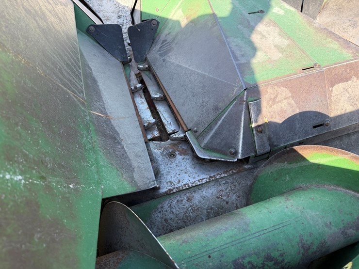 john-deere-444-image-3