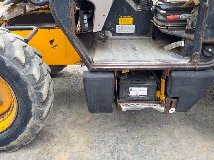 2000-jcb-540-image-13