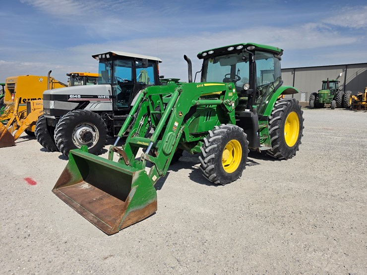 2016-john-deere-6110r-image-1