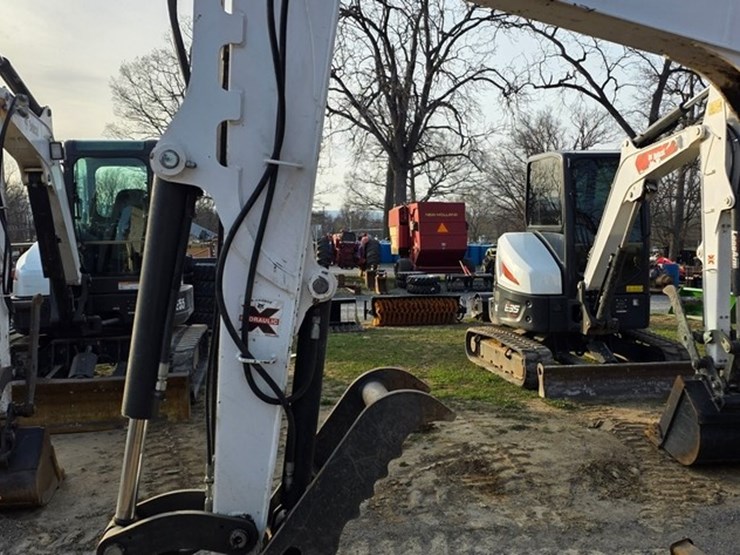 2019-bobcat-e55-image-9