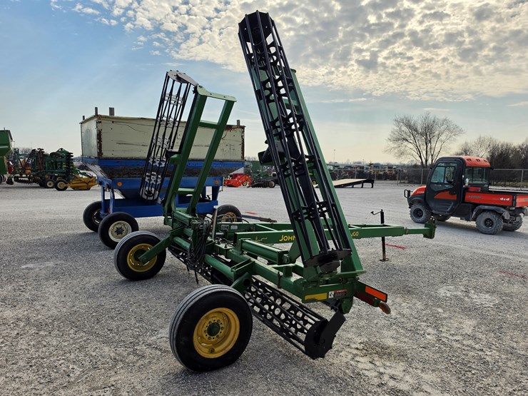 2004-john-deere-200-image-7