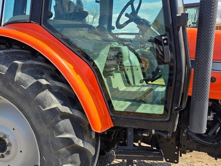 2005-agco-lt75-image-29