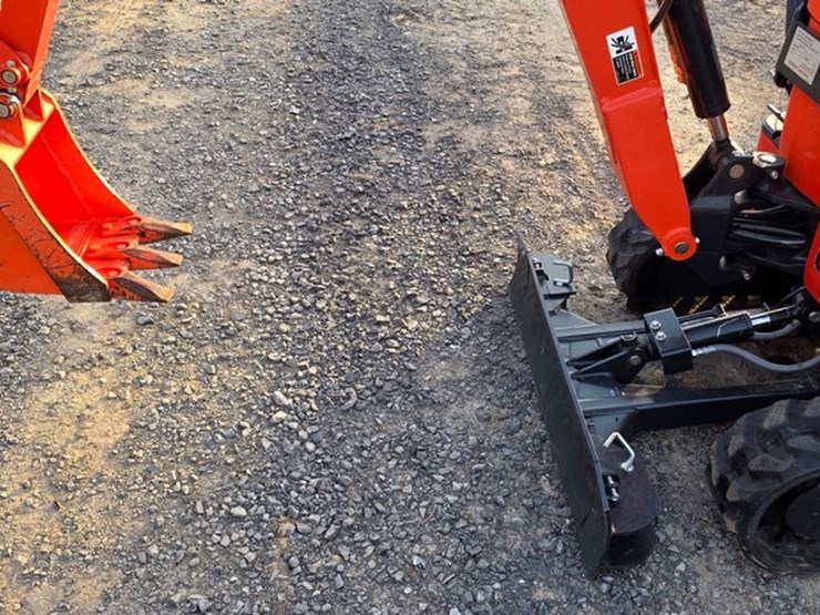 2023-kubota-u10-5-image-8