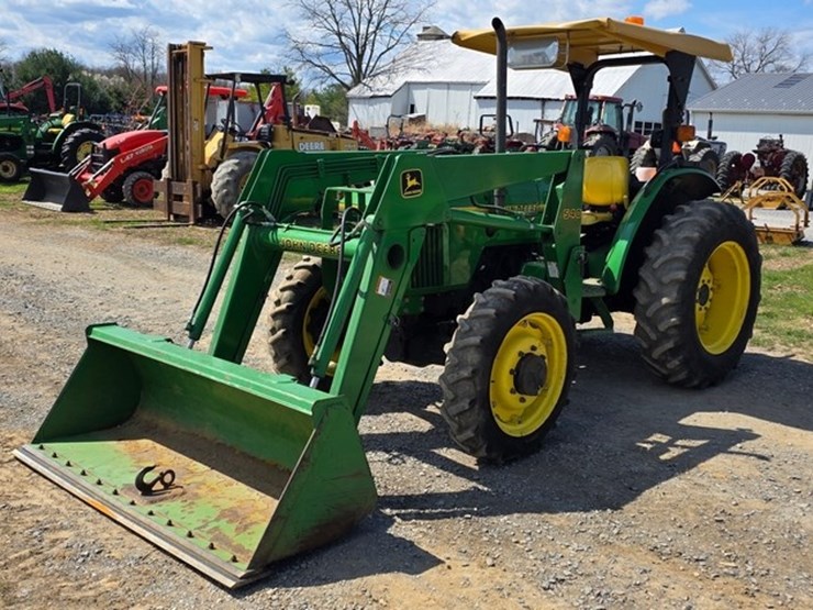 1995-john-deere-5200-image-1