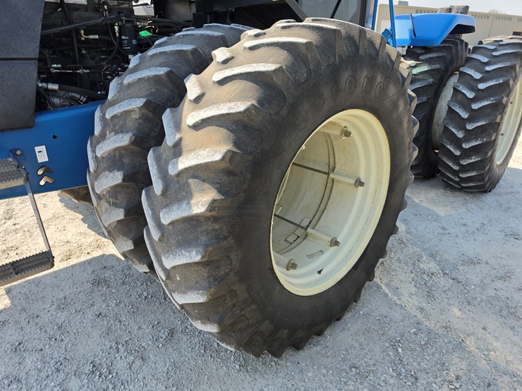 2000-new-holland-9384-image-21