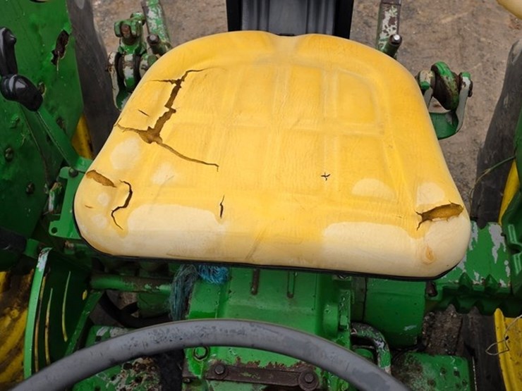 john-deere-2630-image-37