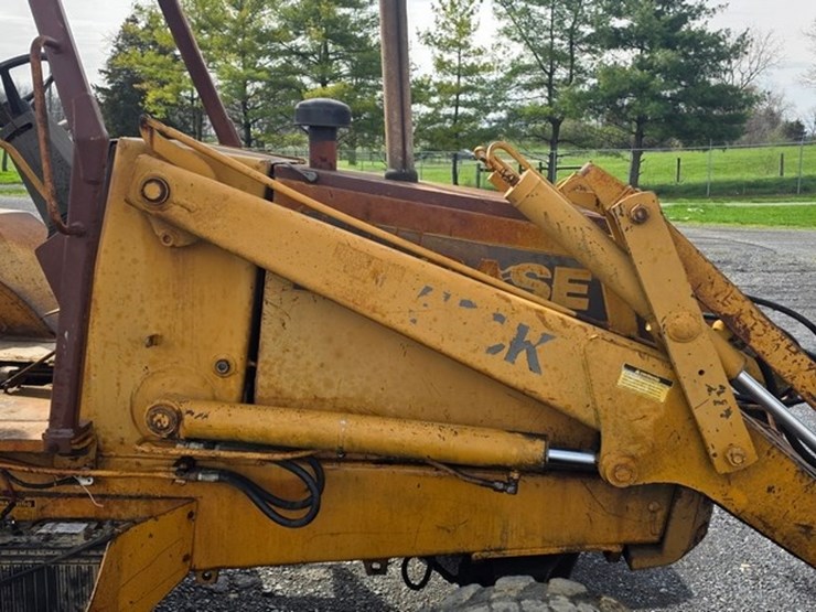 1987-case-580k-image-32