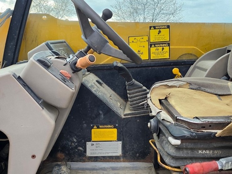 2000-jcb-540-image-40