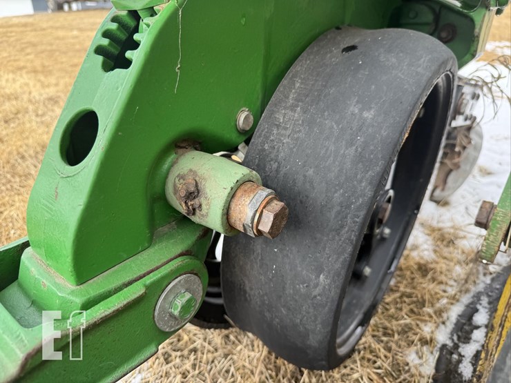 john-deere-1750-image-8