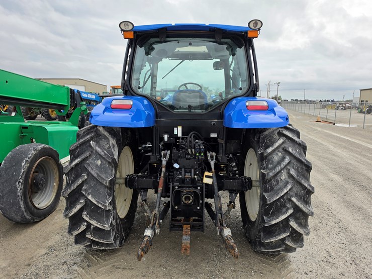2010-new-holland-t6020-image-10