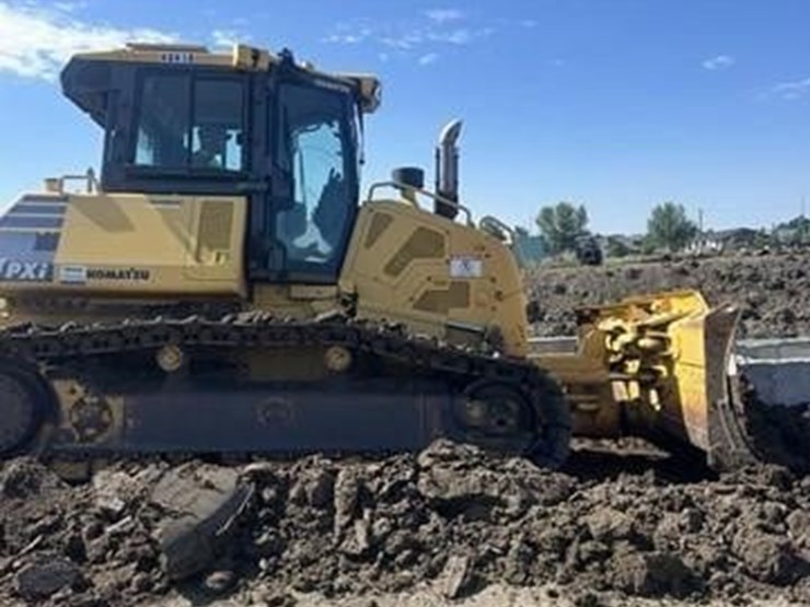 2017-komatsu-d61pxi-image-23