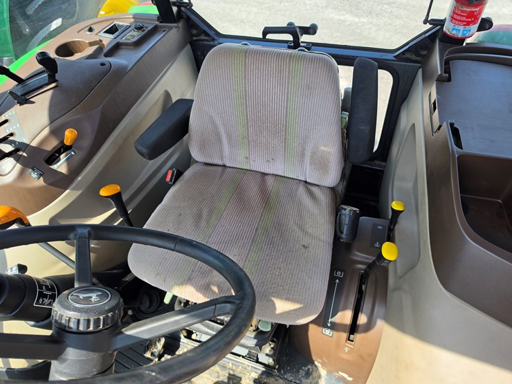 2006-john-deere-5425-image-12