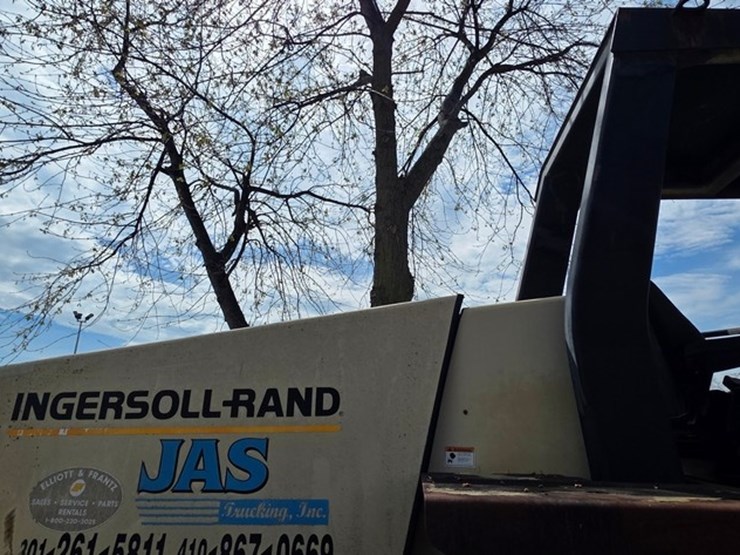 1999-ingersoll-rand-sd115d-image-23