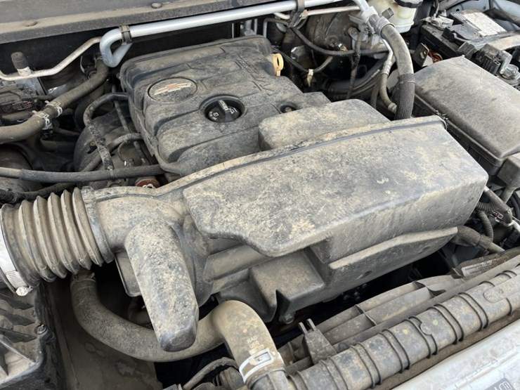 2016-chevrolet-colorado-image-13