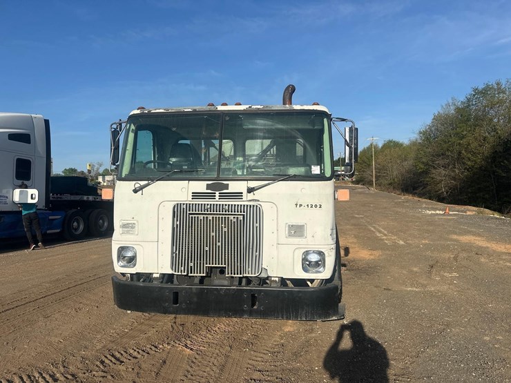 2006-autocar-xpeditor-image-10