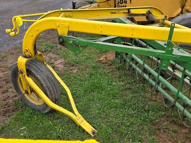 john-deere-640-image-14