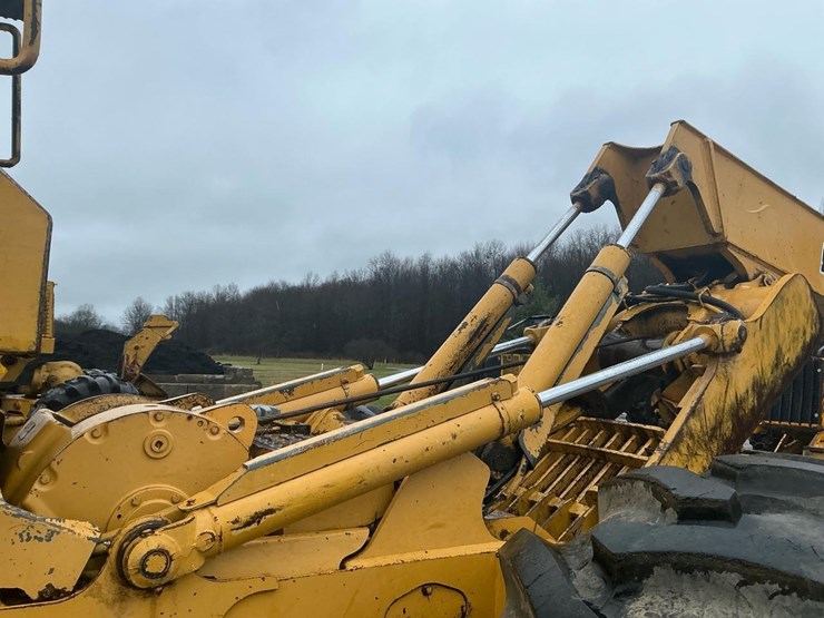 1999-deere-648-image-41