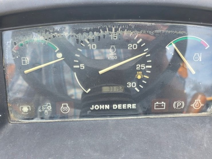 1999-john-deere-4600-image-44