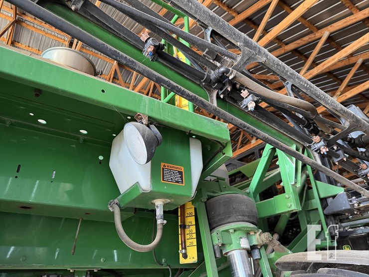 2005-john-deere-4720-image-25