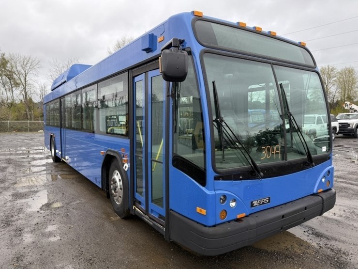 2012-gillig-40'-electric-transit-bus-image-2