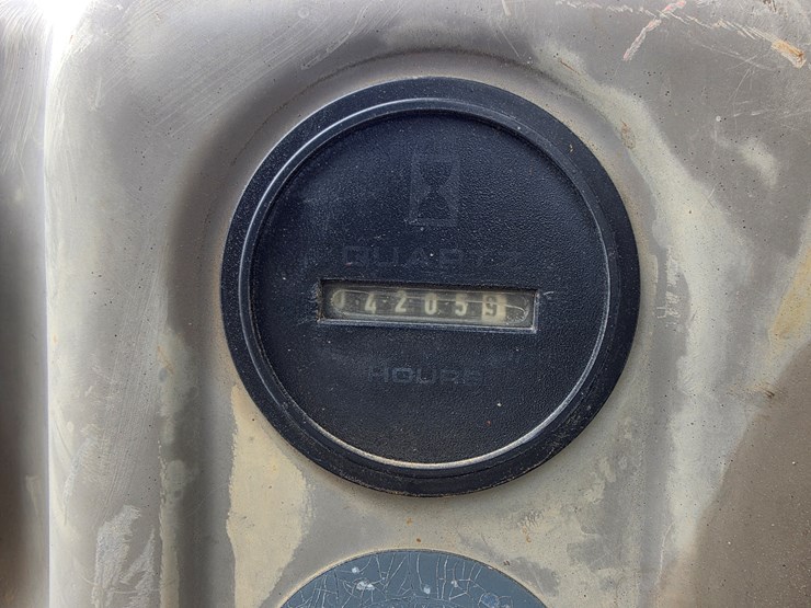 2006-case-cx36b-zts-image-11