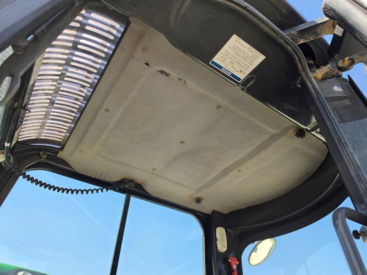 2008-case-cx50b-image-7