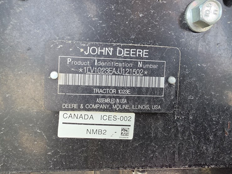2018-john-deere-1023e-image-22