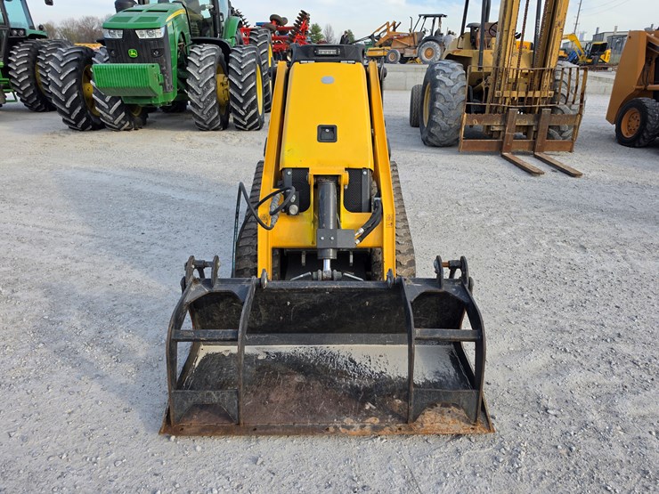 2024-new-holland-c314-image-2