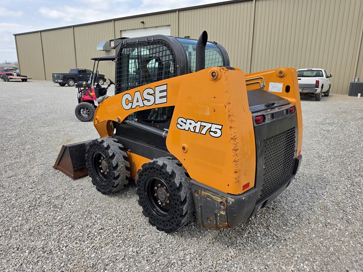 2017-case-sr175-image-15