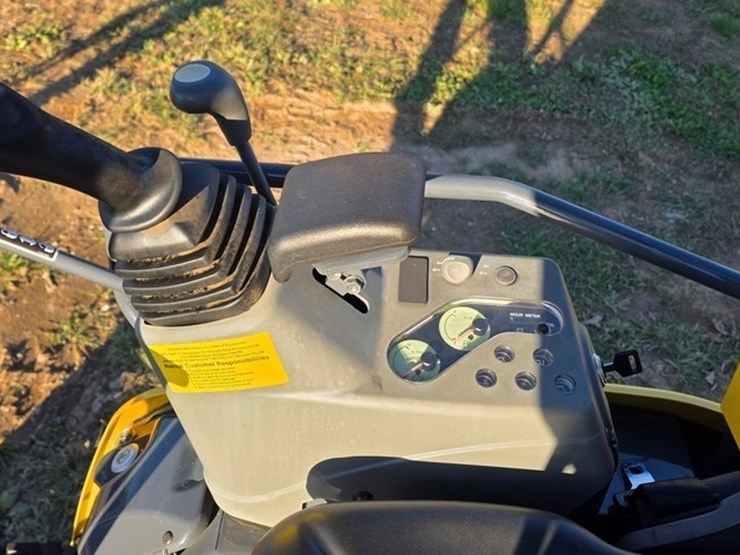 2022-kobelco-sk17sr-image-49