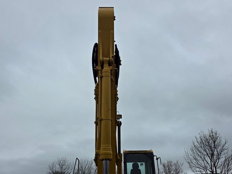 2012-komatsu-pc200-lc-8-image-54