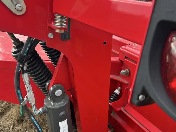 2023-massey-ferguson-1316s-image-33