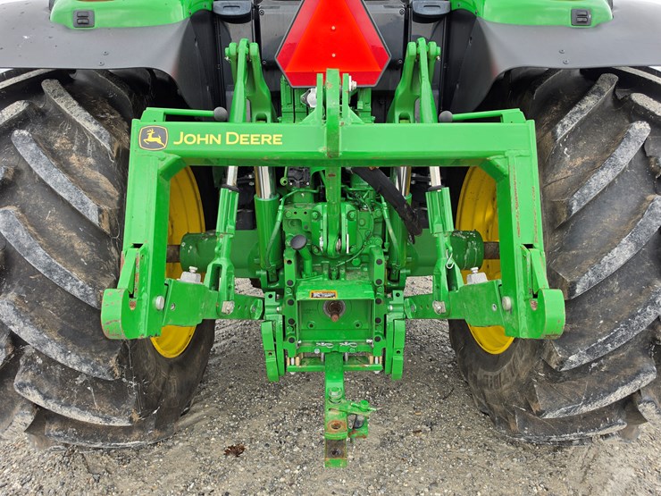 2023-john-deere-6155m-image-18