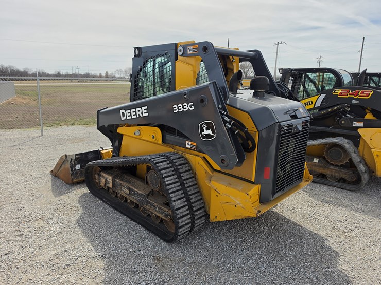 2018-deere-333g-image-21