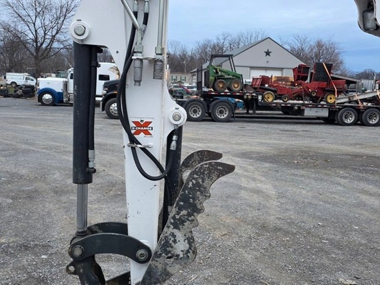 2022-bobcat-e35i-image-9