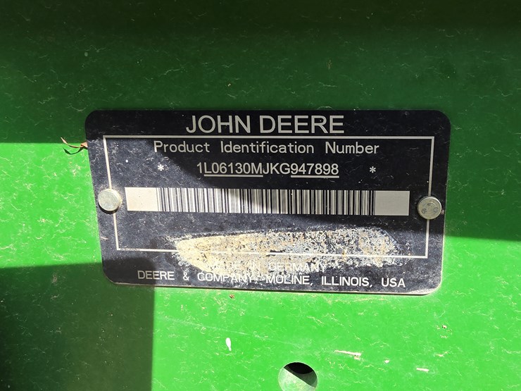2019-john-deere-6130m-image-9