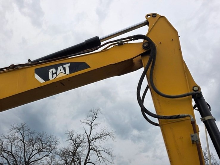 2010-caterpillar-312d-image-48