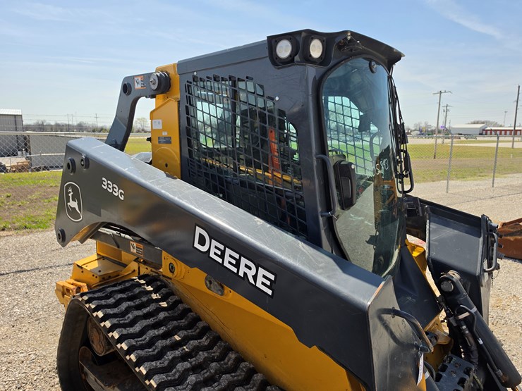 2023-deere-333g-image-24