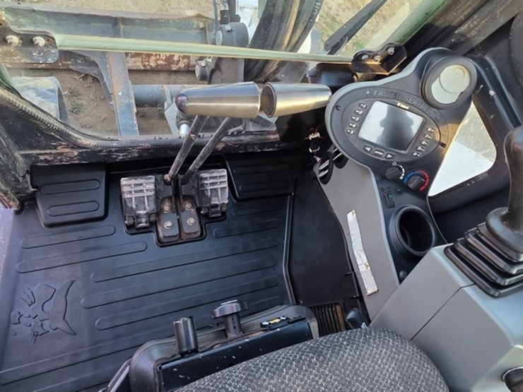 2019-bobcat-e55-image-63