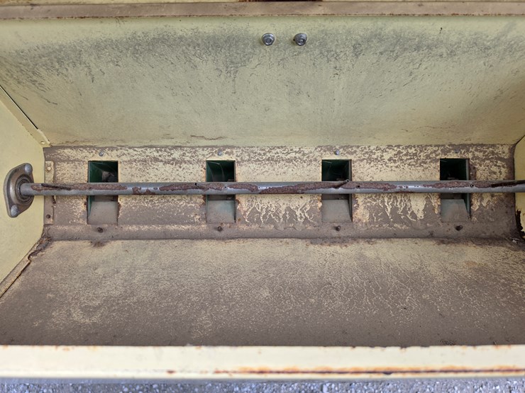 2015-truax-flxii-812-image-9