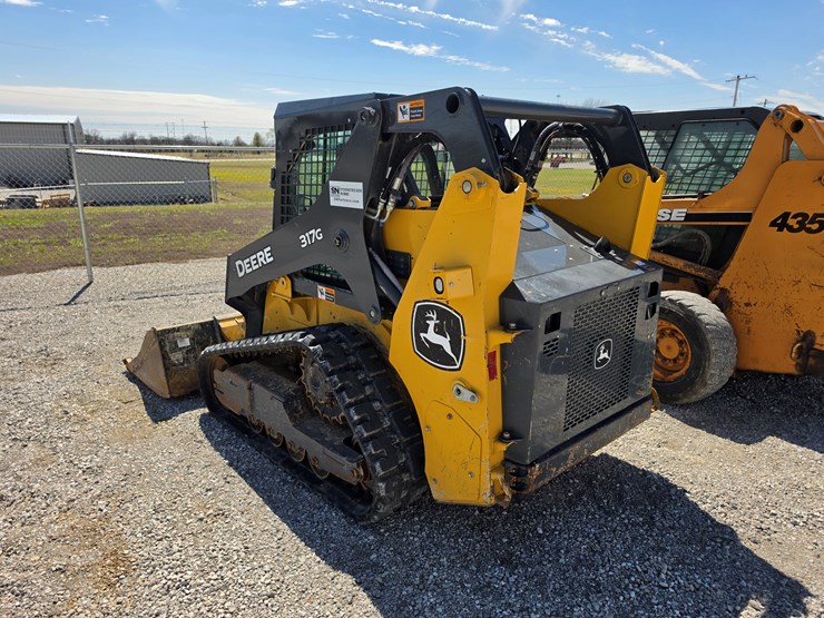 2023-deere-317g-image-20