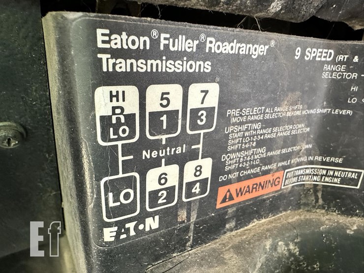 1991-freightliner-fld120-image-64