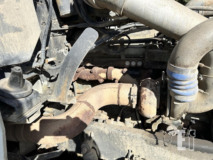 1991-freightliner-fld120-image-54