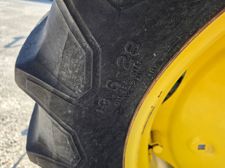 1983-john-deere-1050-image-15