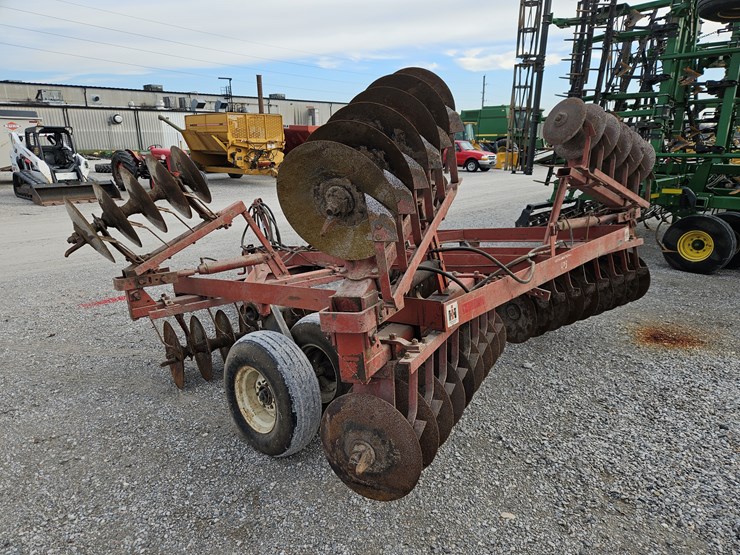case-ih-475-image-8