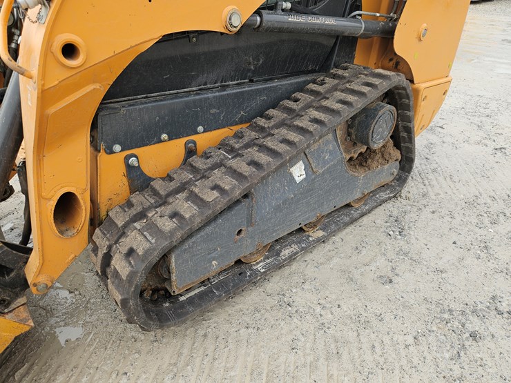 2015-case-tr270-image-22