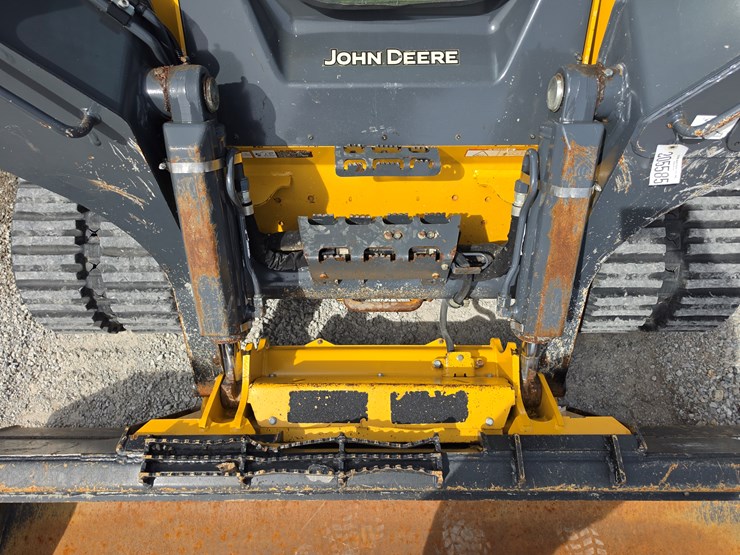 2018-deere-333g-image-5