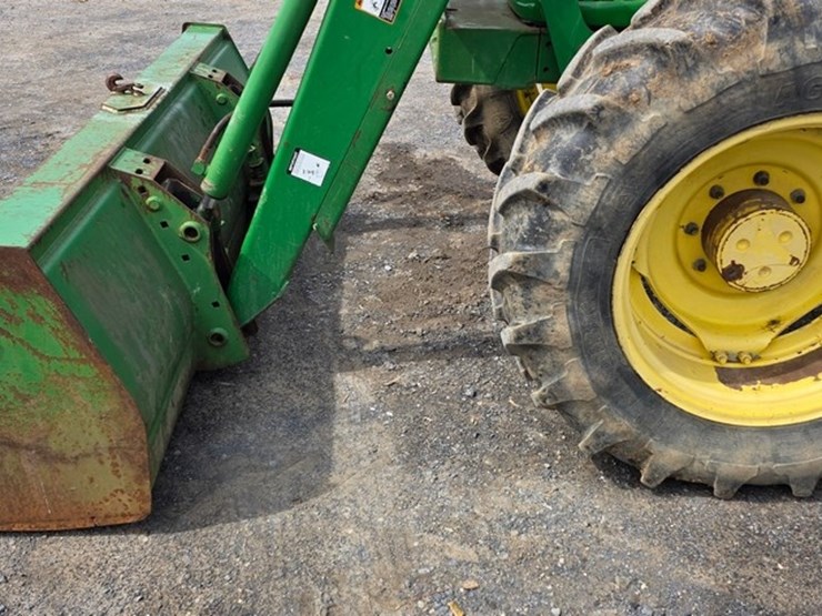 2002-john-deere-6420-image-32