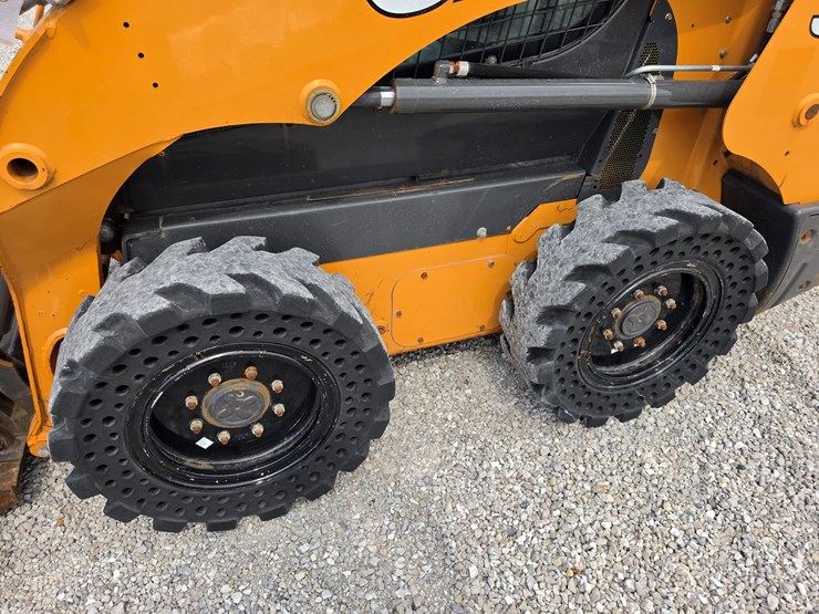 2017-case-sr175-image-14