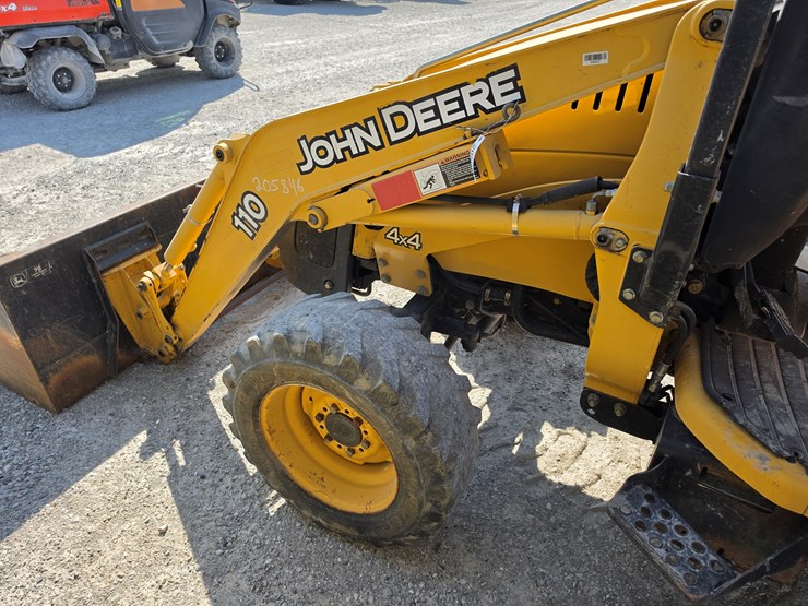 2004-deere-110-image-22